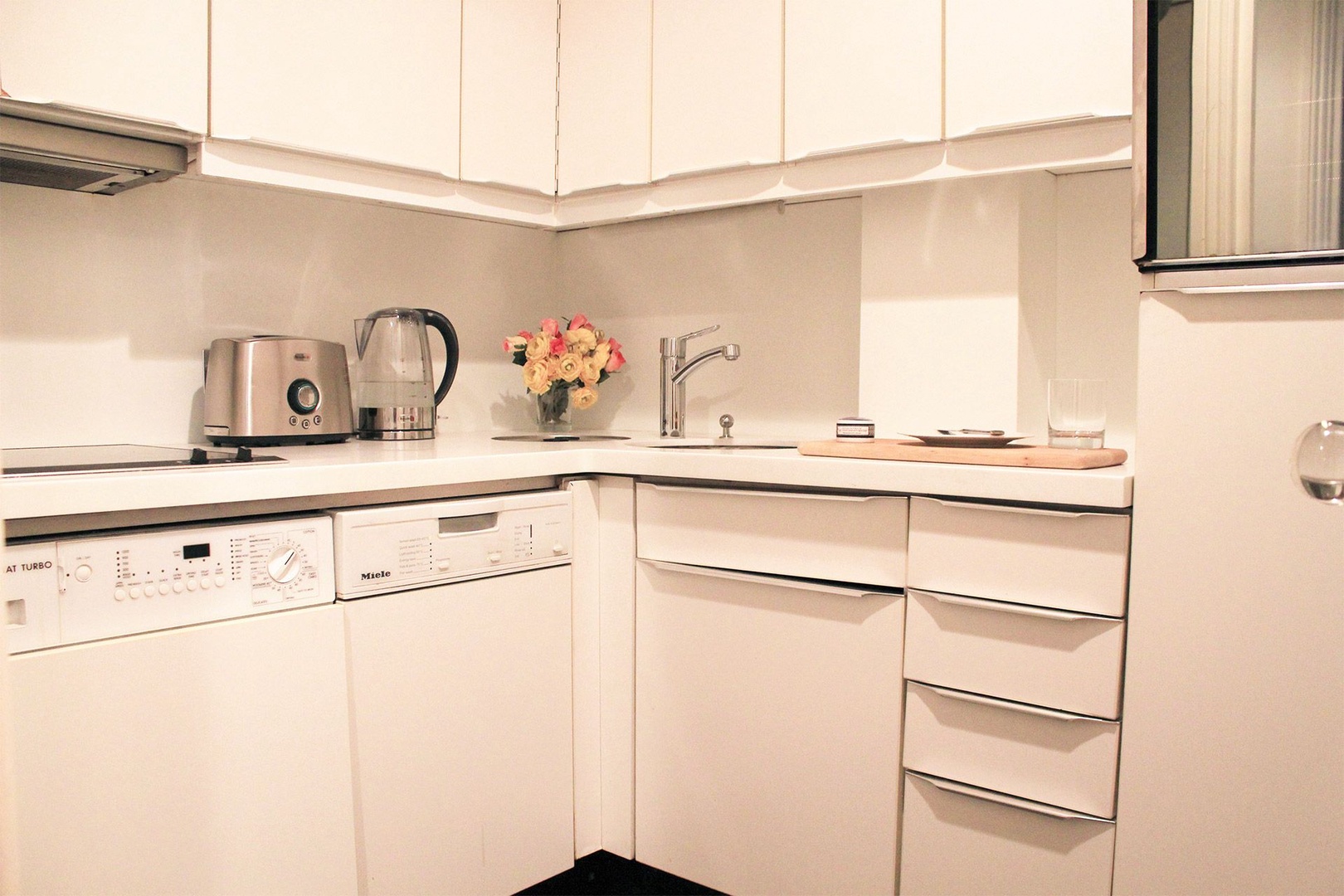 Clean and modern kitchen