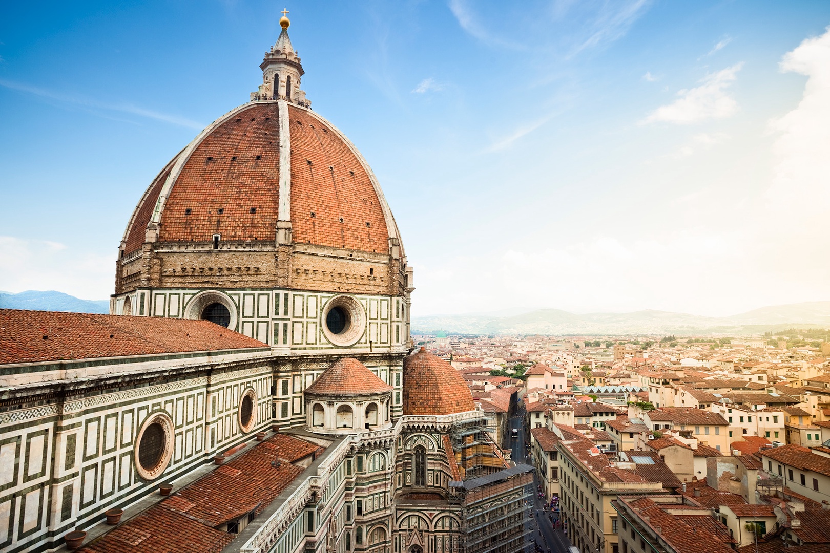 Walk to the Duomo in just minutes!