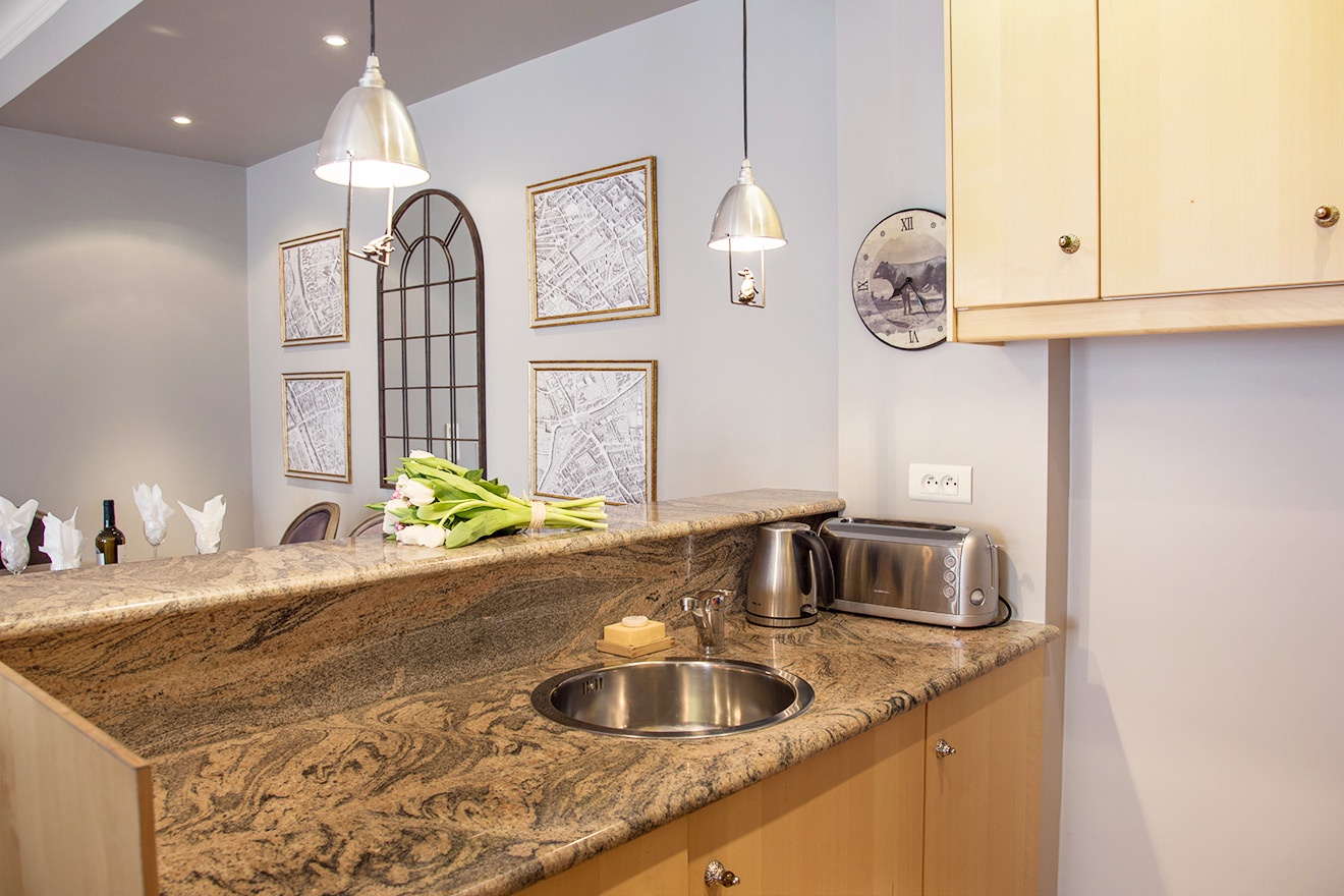 Enjoy preparing meals in your Parisian kitchen!