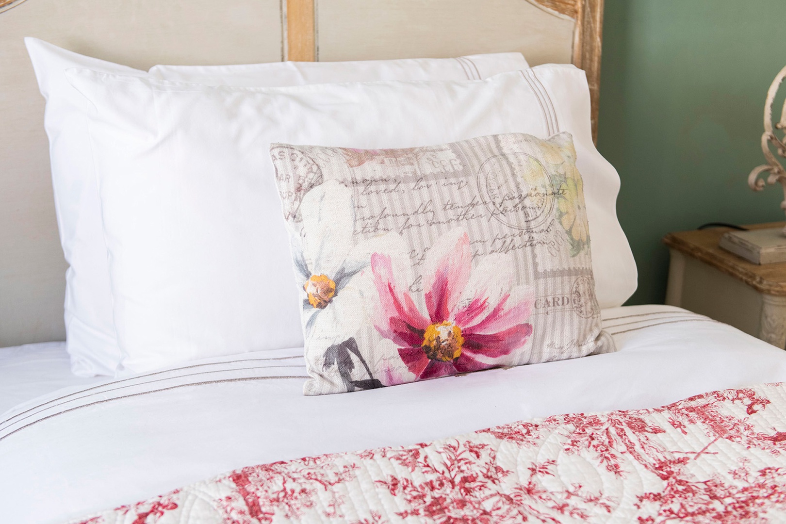 Charming décor in every bedroom.