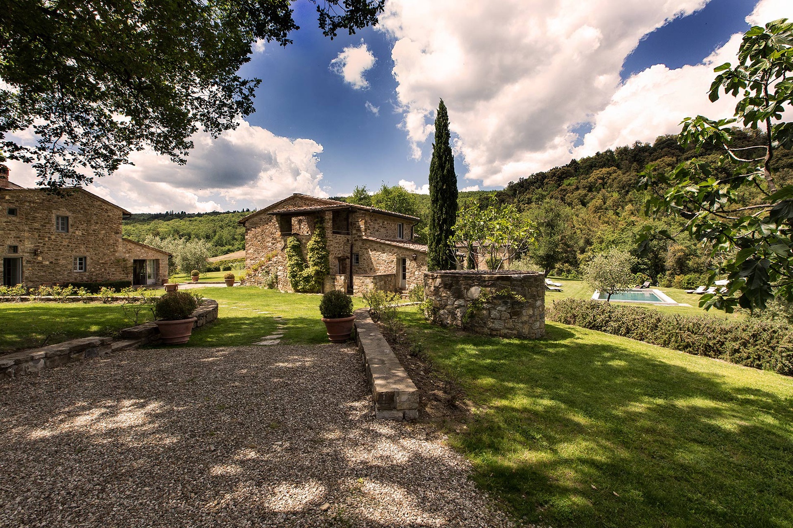 The villa, the cottage, the barn and the studio all offer charming accommodations.