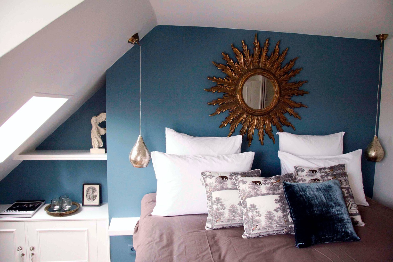 Artistic decorative touches in the bedroom.