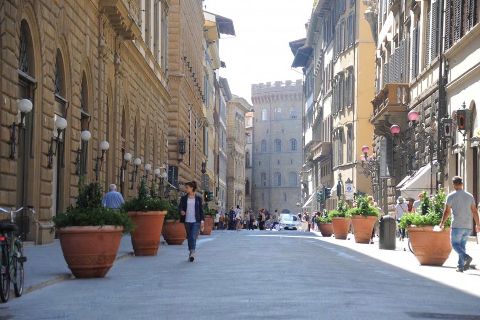 Via Tornabuoni is one of Florence's best shopping streets with some interesting food, too. Pedestrian street.
