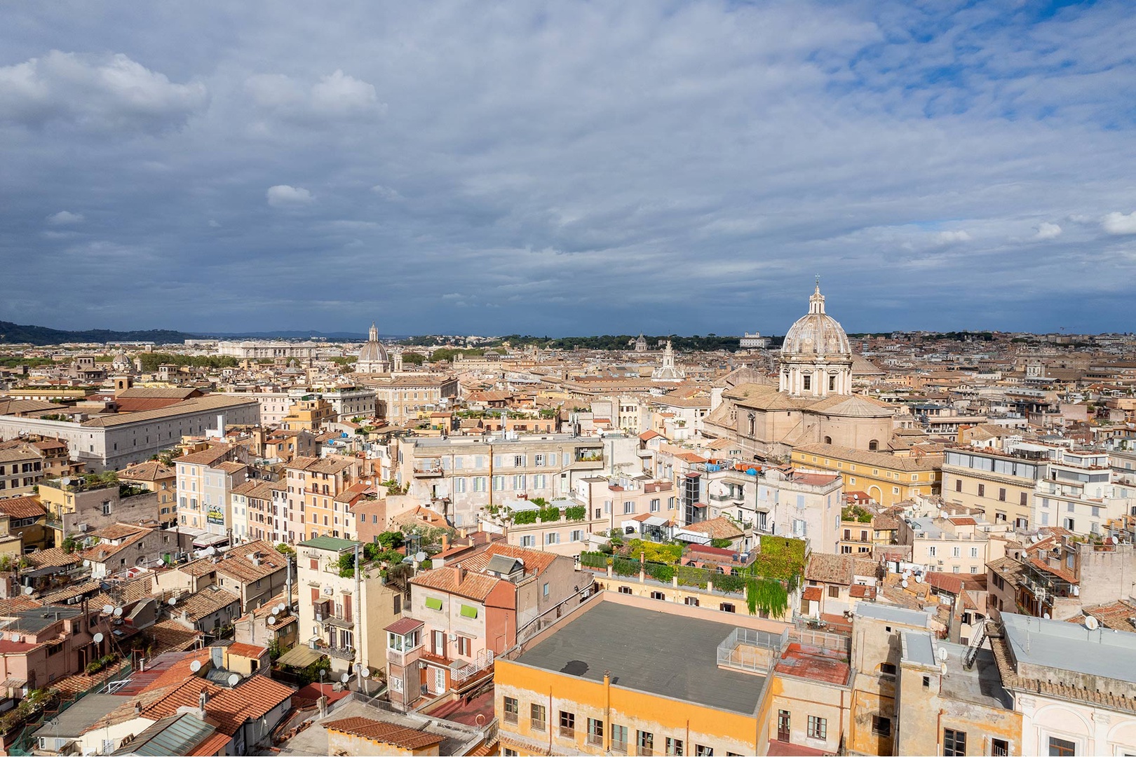 Lucia is the perfect home base to explore the sites and wonders of Rome!