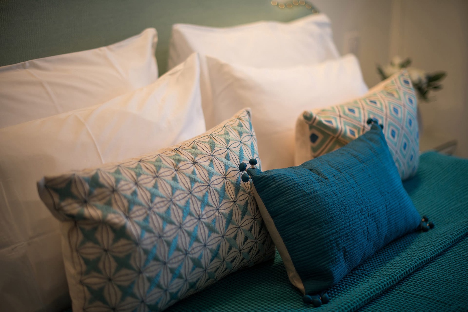Get a good night's sleep in the cozy bedroom!