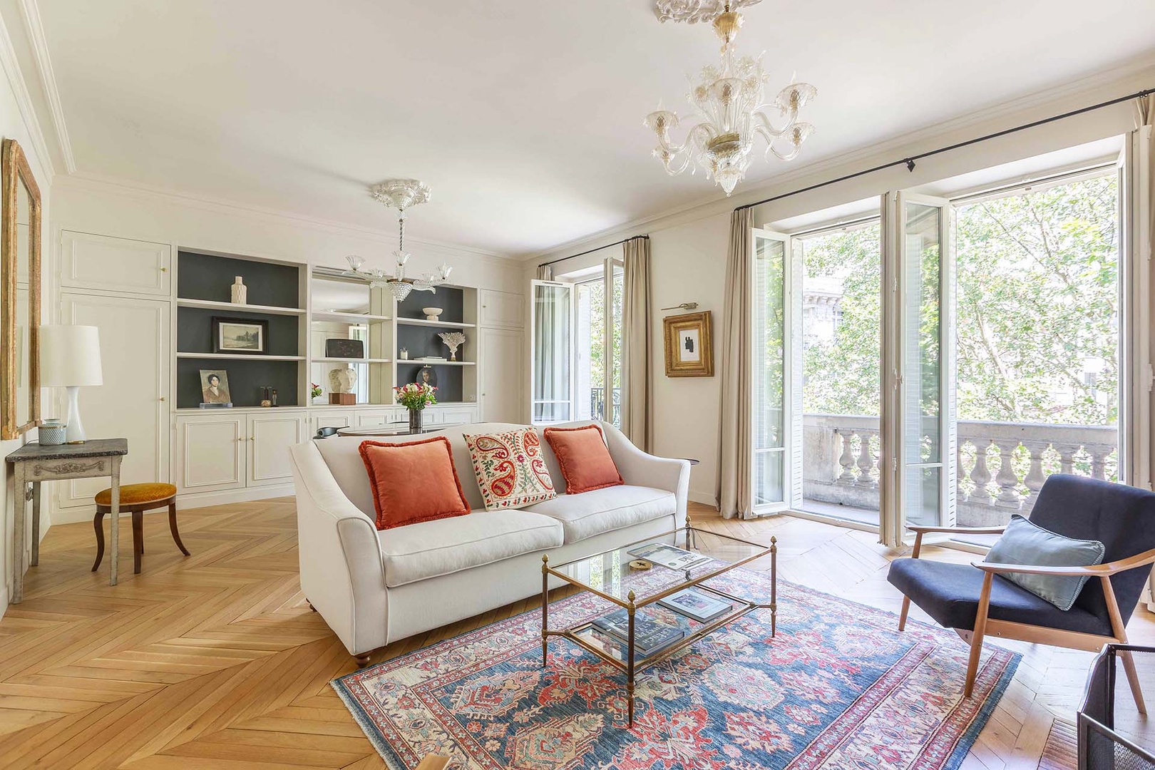 The Arbois is a graceful and inviting home base in Paris.