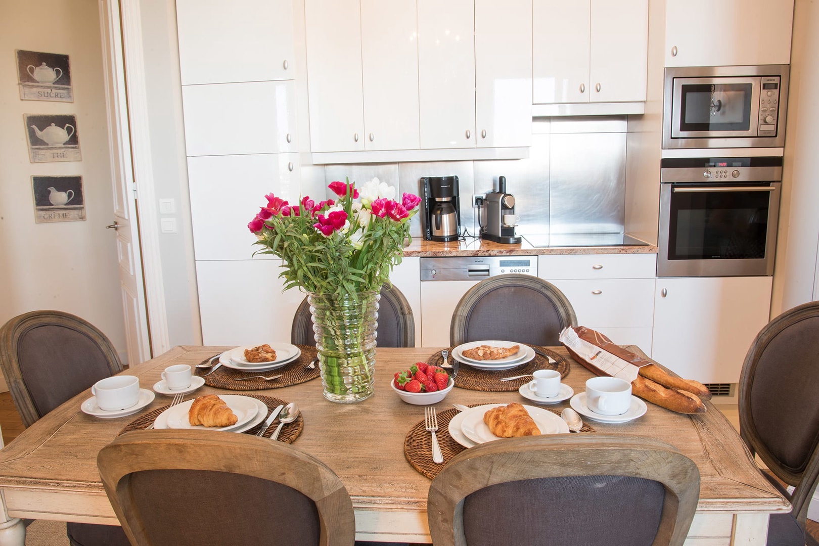 The open-plan kitchen and dining area is great for entertaining.