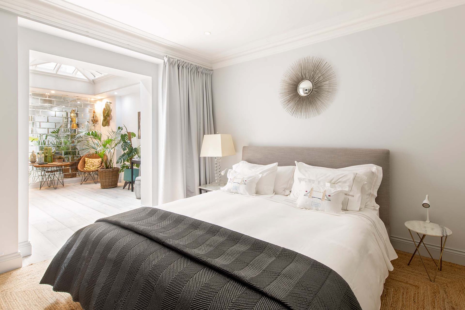Adjoining sunroom and en suite bathroom in bedroom 1.