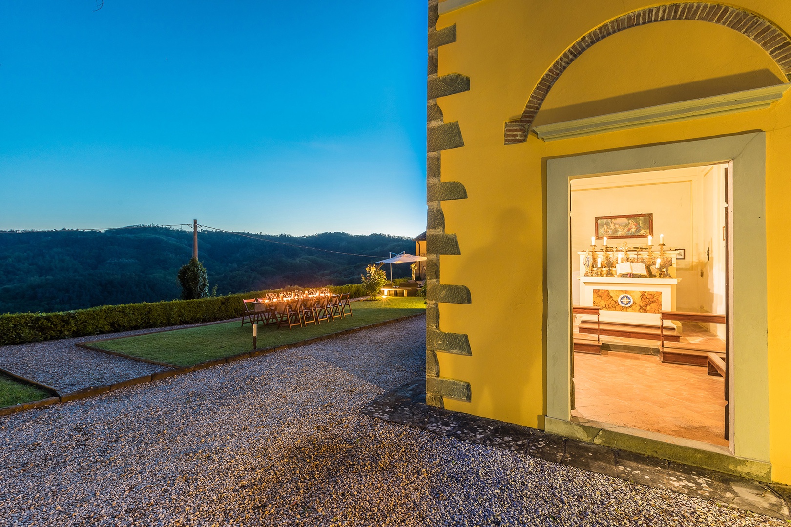 Chapel overlooking the valley just makes you want to get married here!