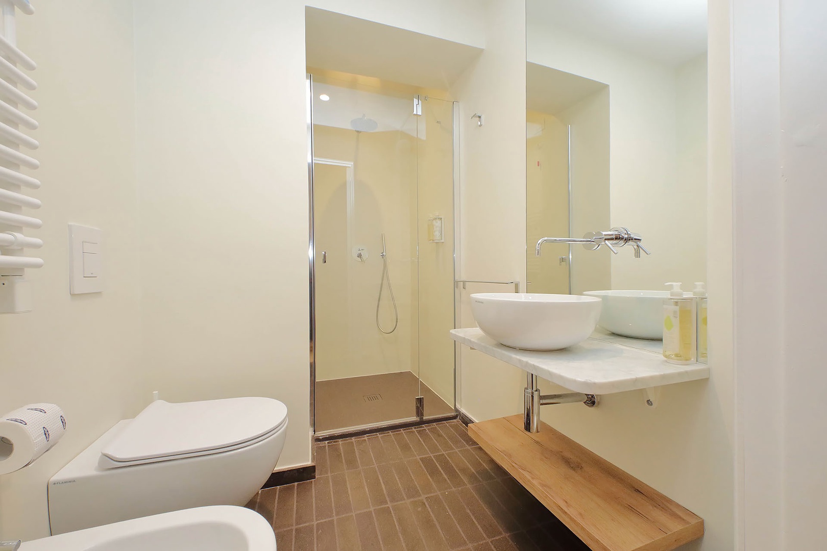 Four en suite bathrooms for each bedroom