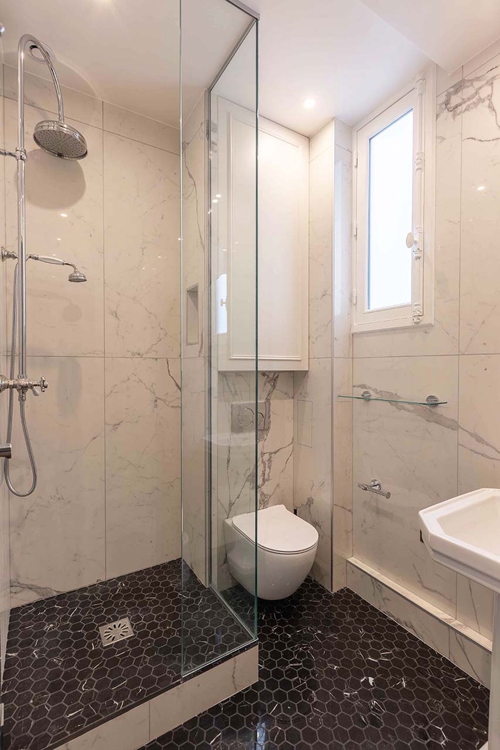 Bathroom 2 is located near bedroom 2.