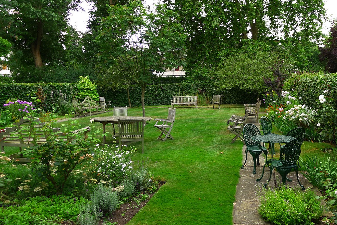 Quiet communal garden with lots of seating nearby.