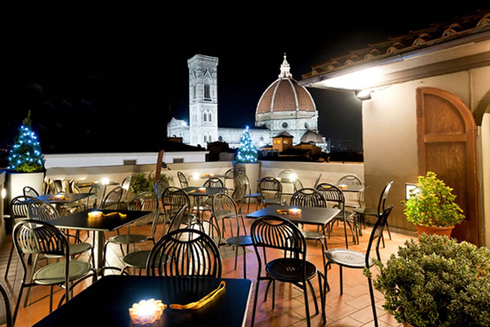Savor the view from the rooftop cafe of Rinascente department store.