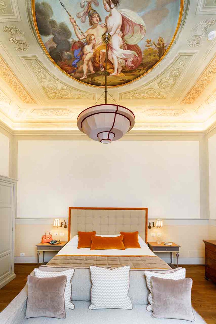 Enchanting frescoed ceiling