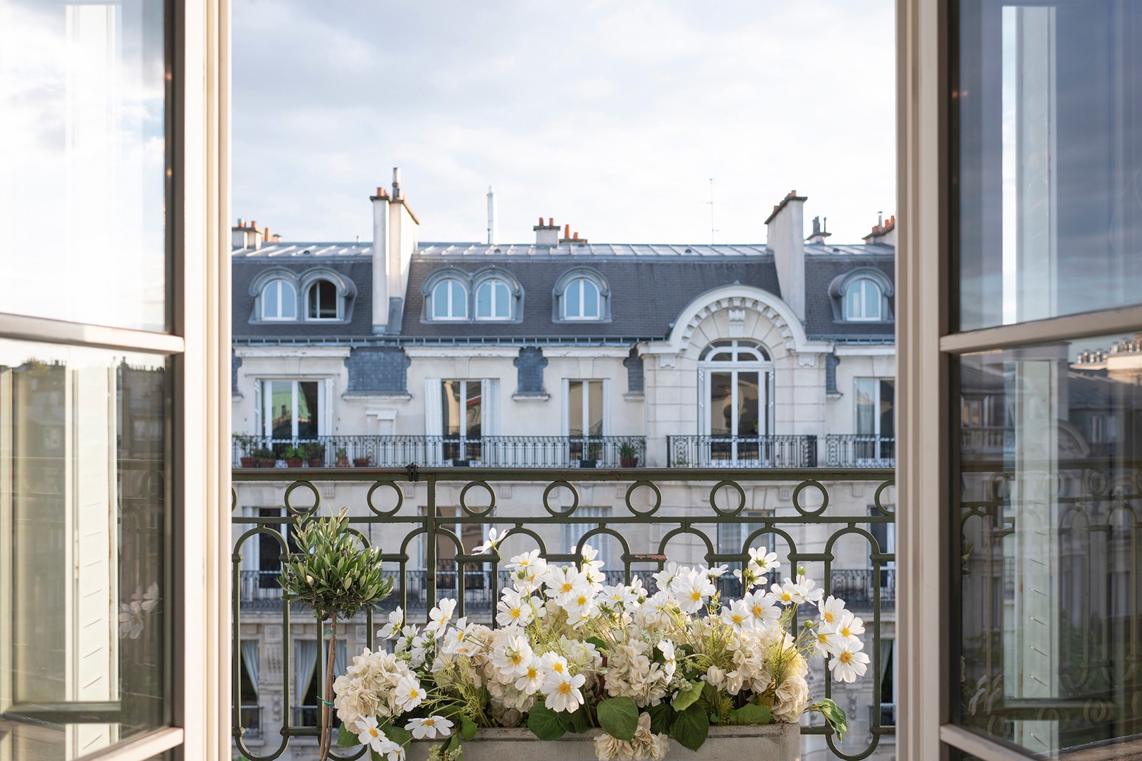 Louis Vuitton Bastille PM, Luxury on Carousell