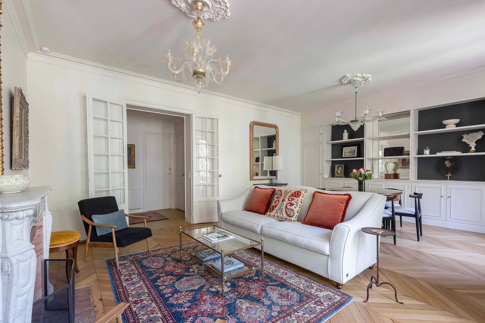 Plenty of room to relax in the living room.
