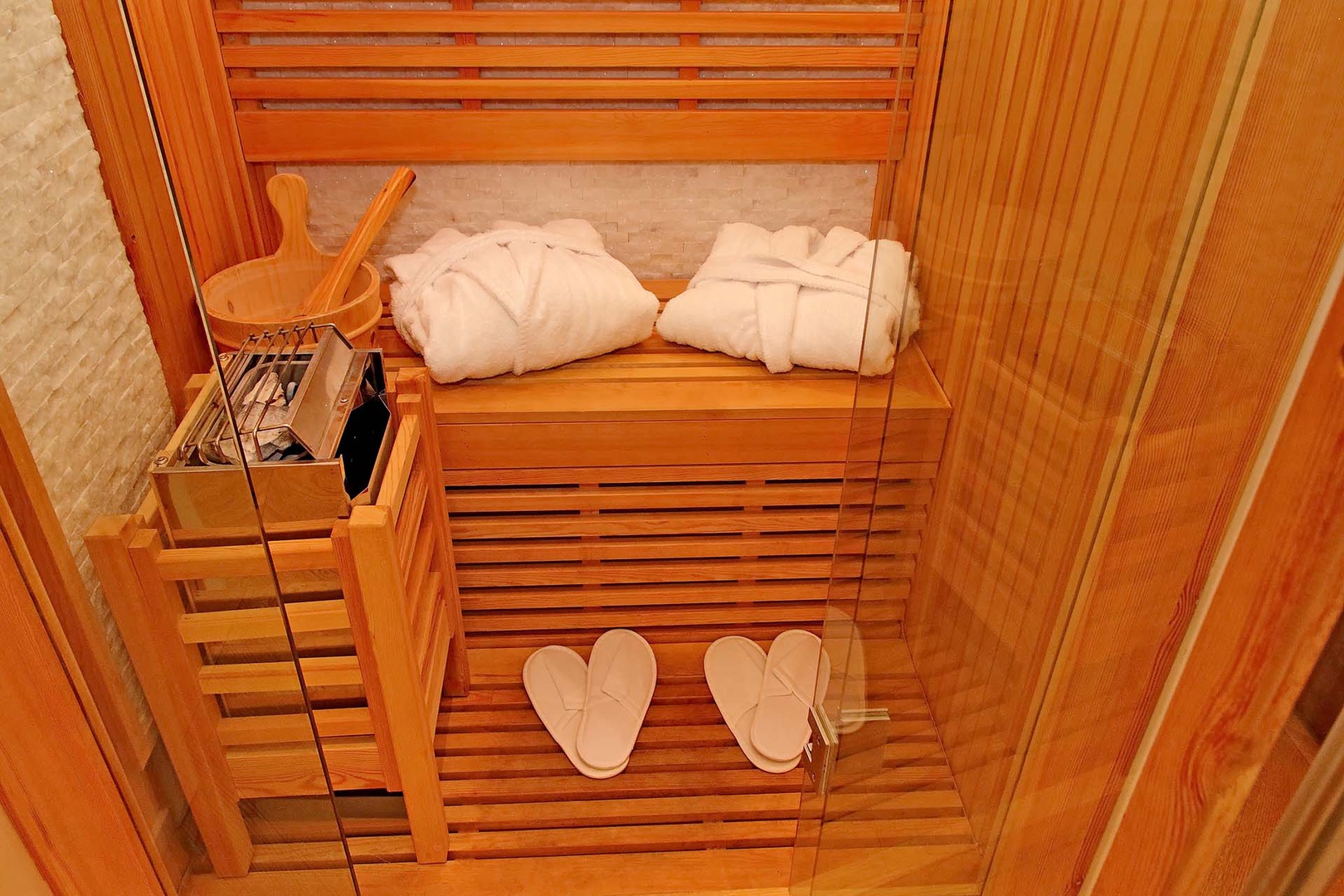 The built in sauna is great for pampering after a day of sightseeing.
