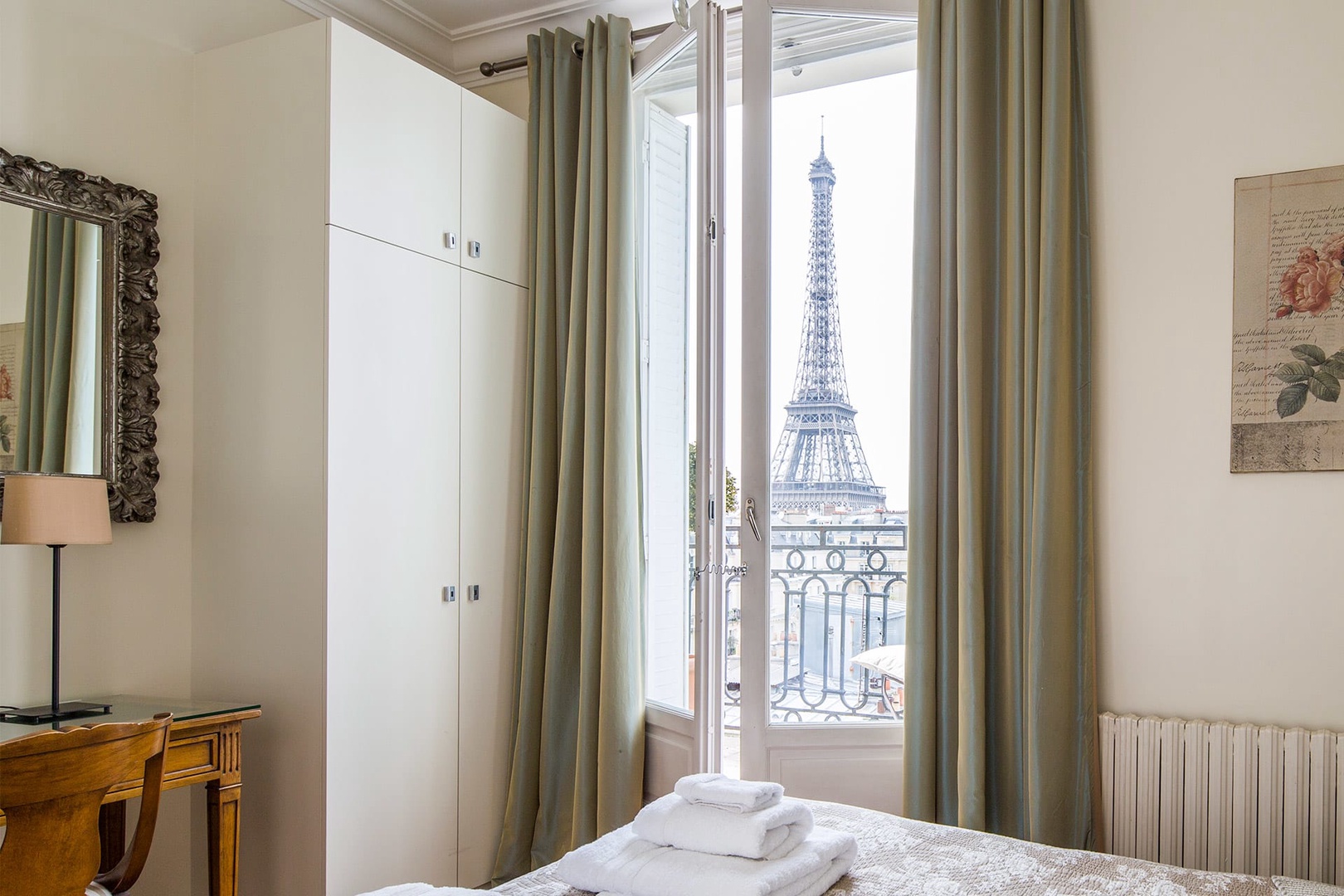 Wake up each morning to glorious views of Paris.