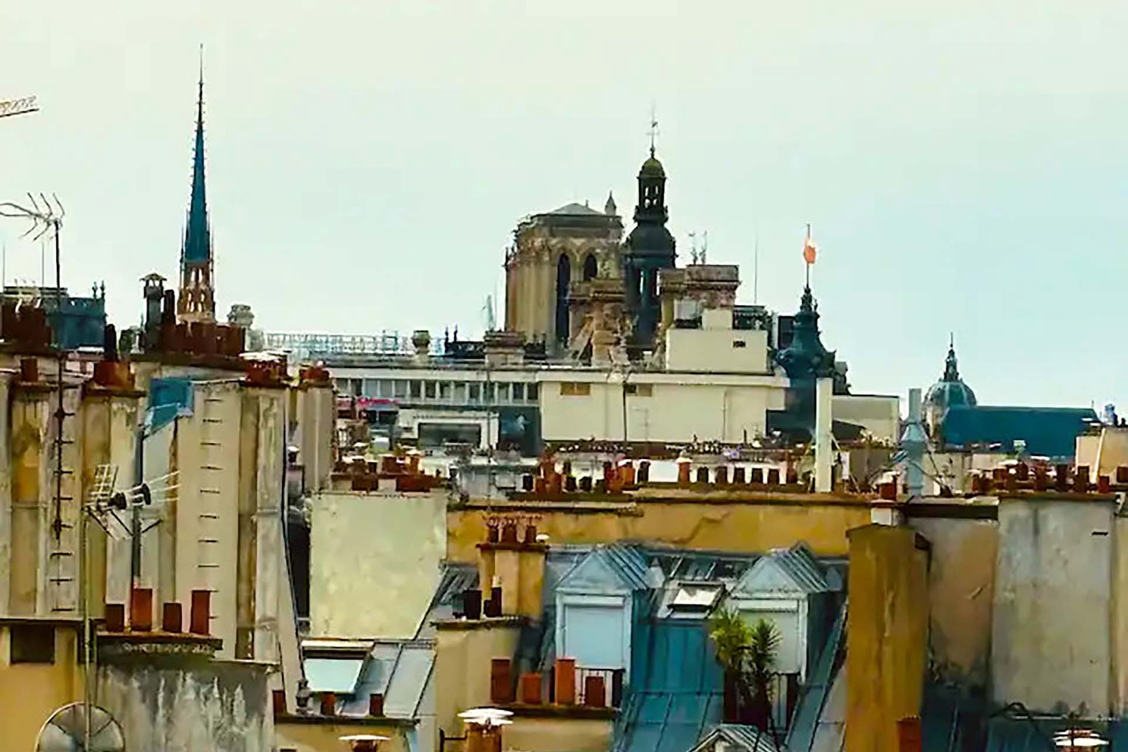 See the towers of Notre-Dame Cathedral nearby.