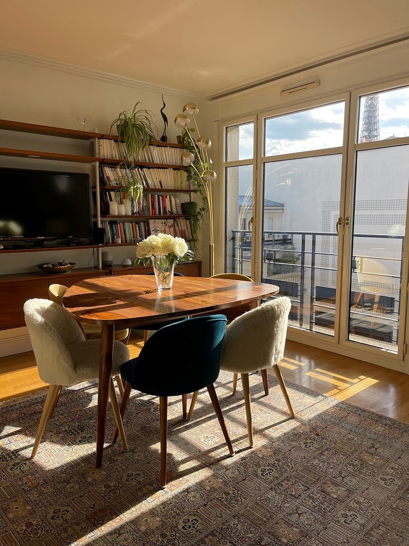 Dine at home with a view of the Eiffel Tower from the second story to the top!!