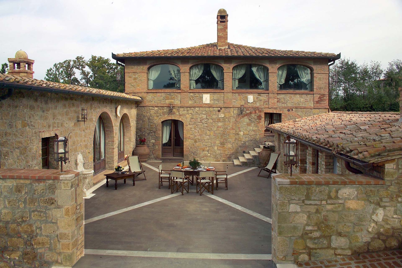 Courtyard adjoins to main living areas