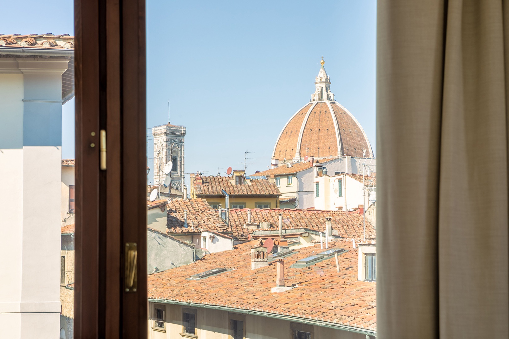 Spectacular view of the Duomo from the living room.
