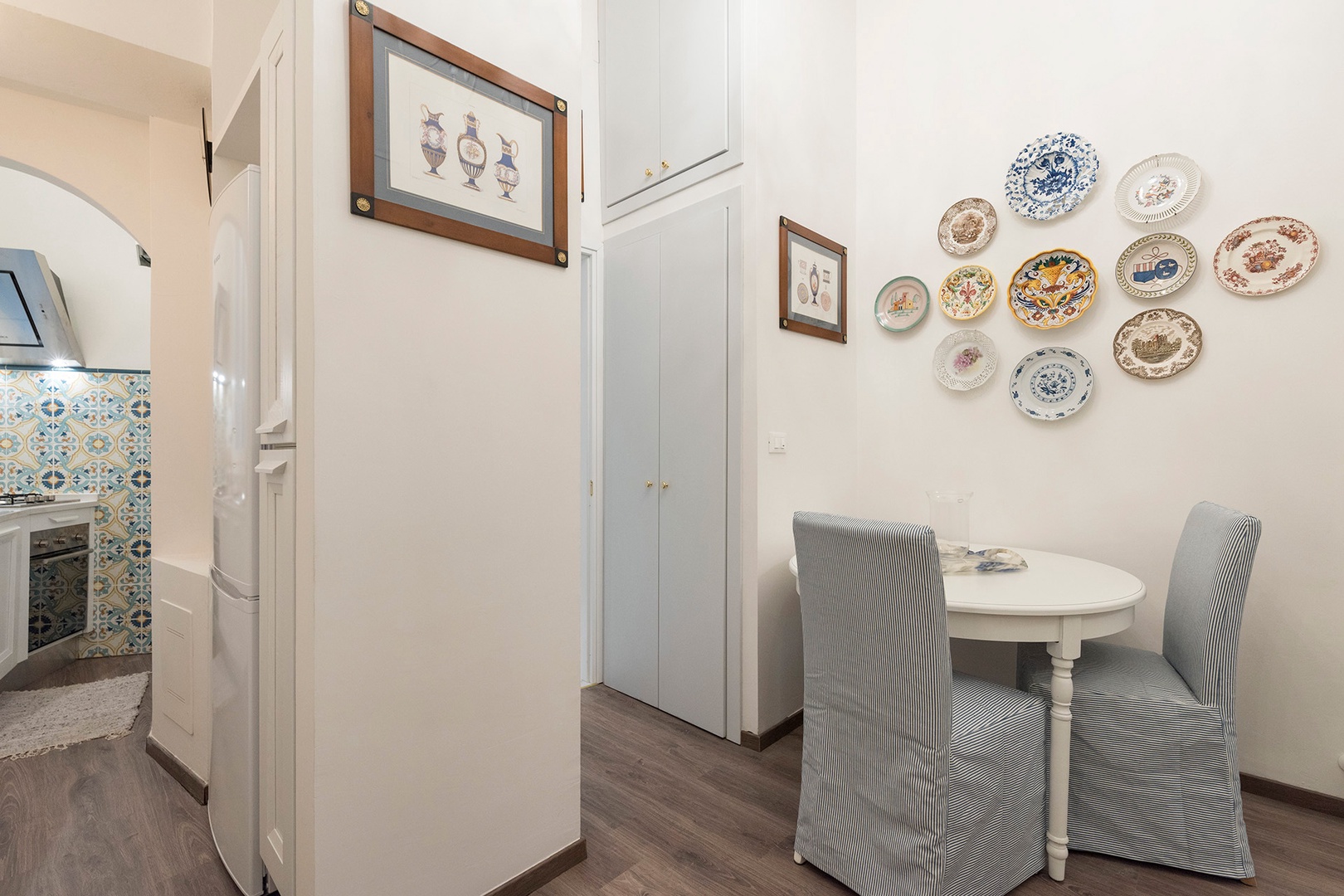 Dining area leading to the kitchen.