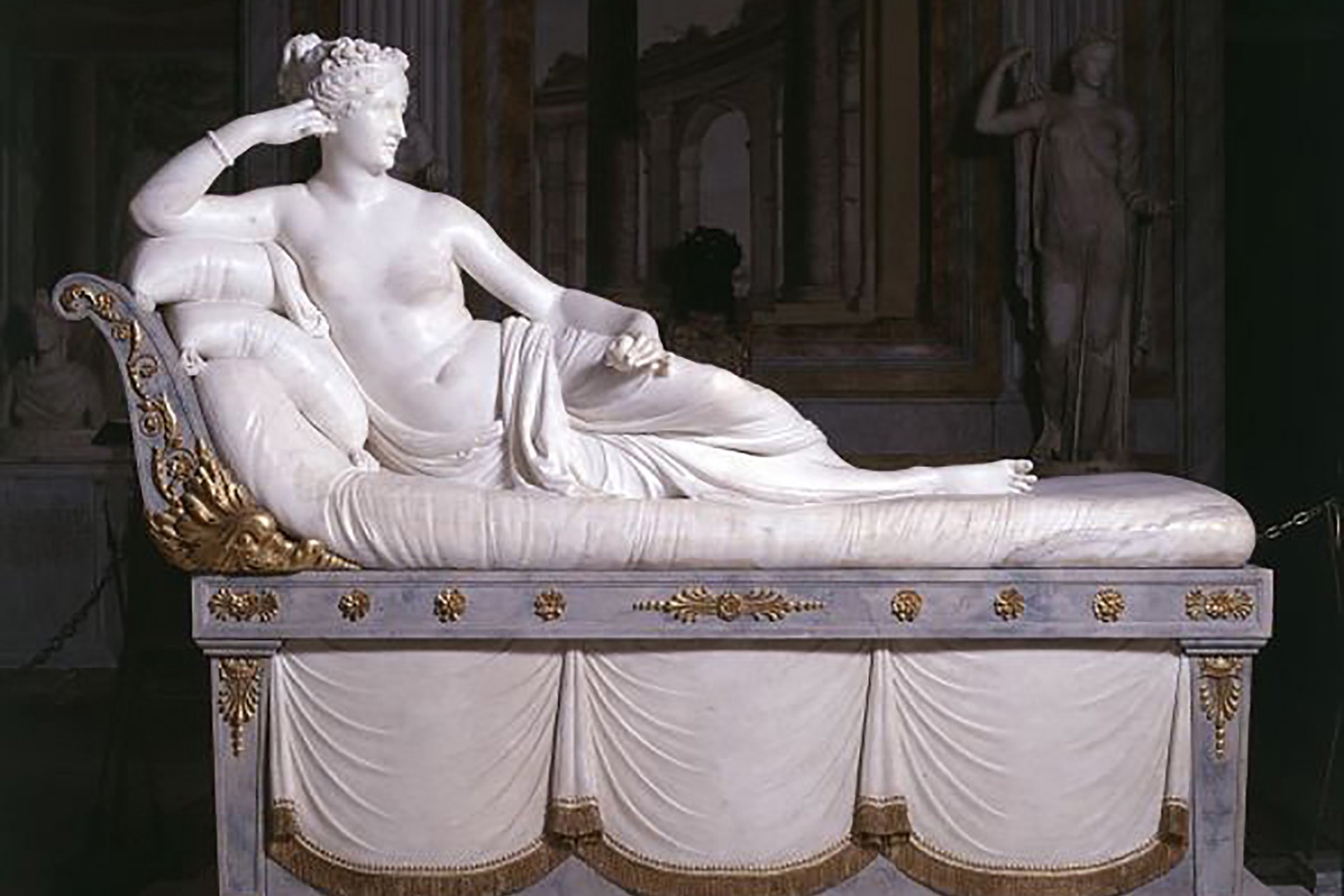 The namesake of this apartment, Paolina Borghese enternalised here by artist Antonio Canova in 1808.