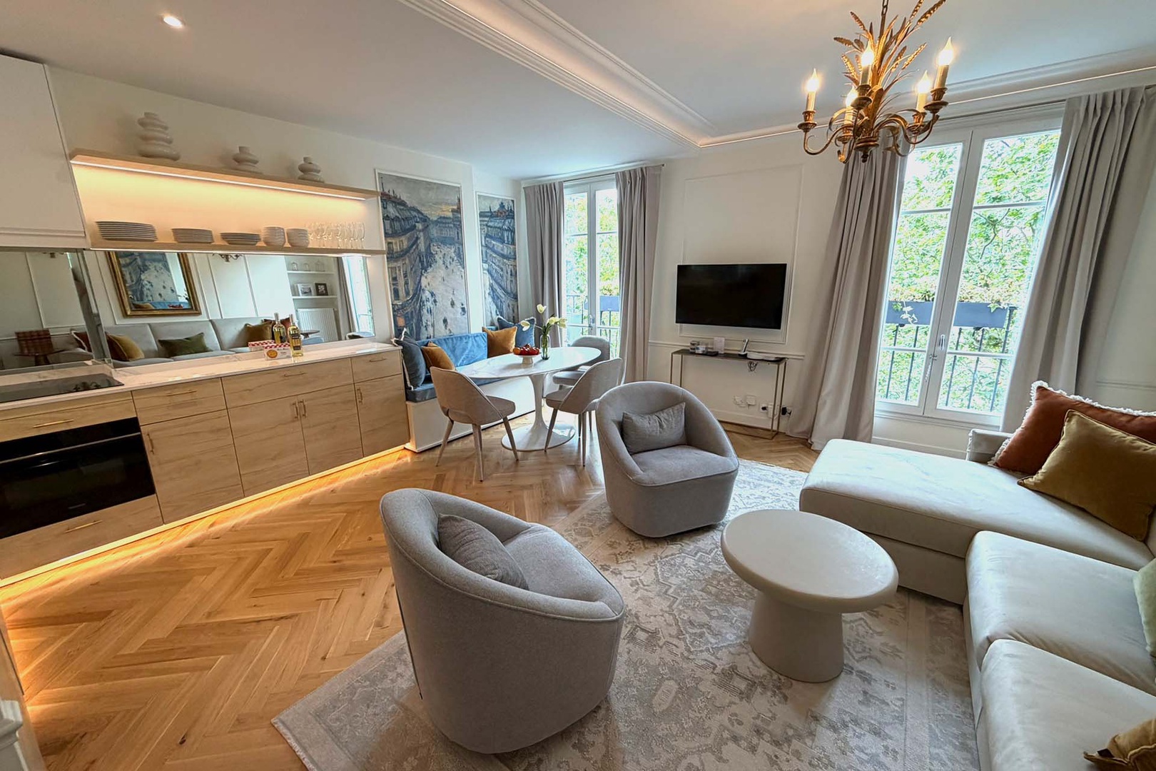 The open-plan kitchen offers lots of counter space and storage.
