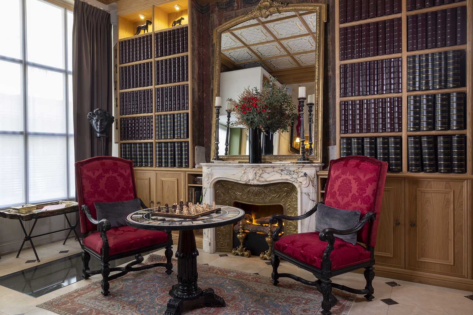 The sumptuous living room room of Vouvray.