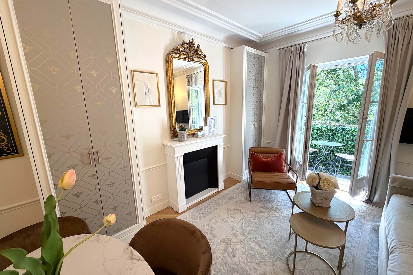 Toast to your Parisian vacation on the balcony!