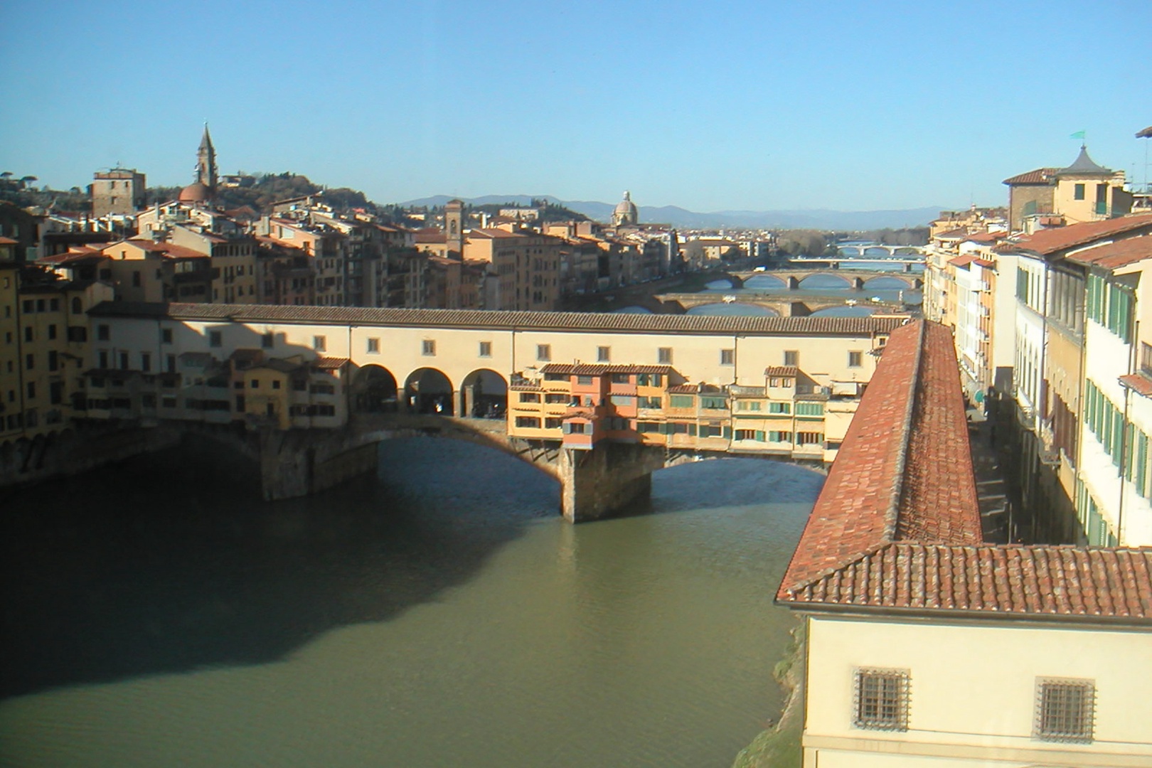 Another view of the picturesque Ponte Vecchio bridge near the Casetta.