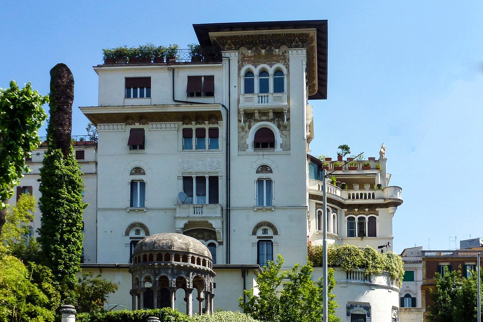 Admire the many beautiful buildings in the neighborhood.