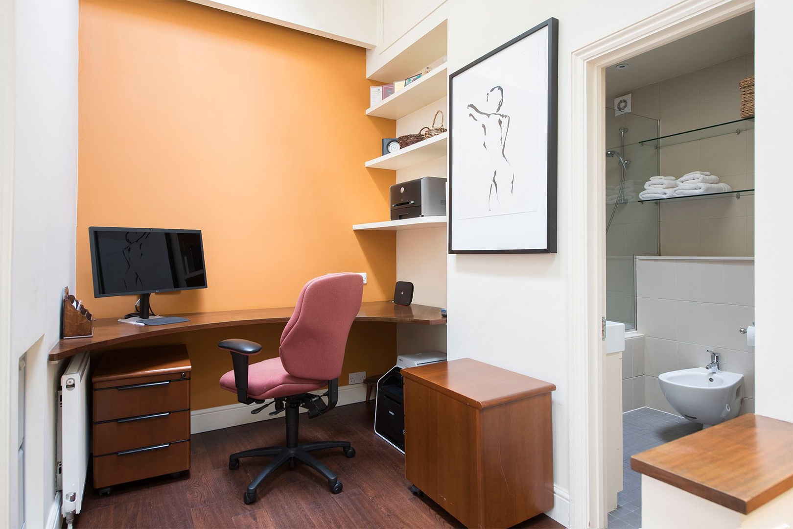 Practical office space in the Prince Albert rental