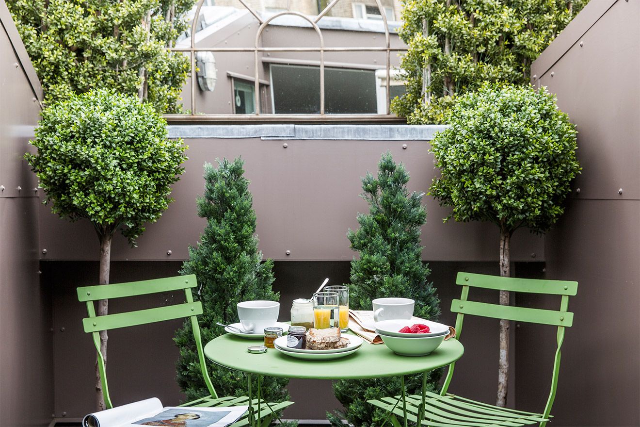 Breakfast on the roof terrace of the Middleton mews home