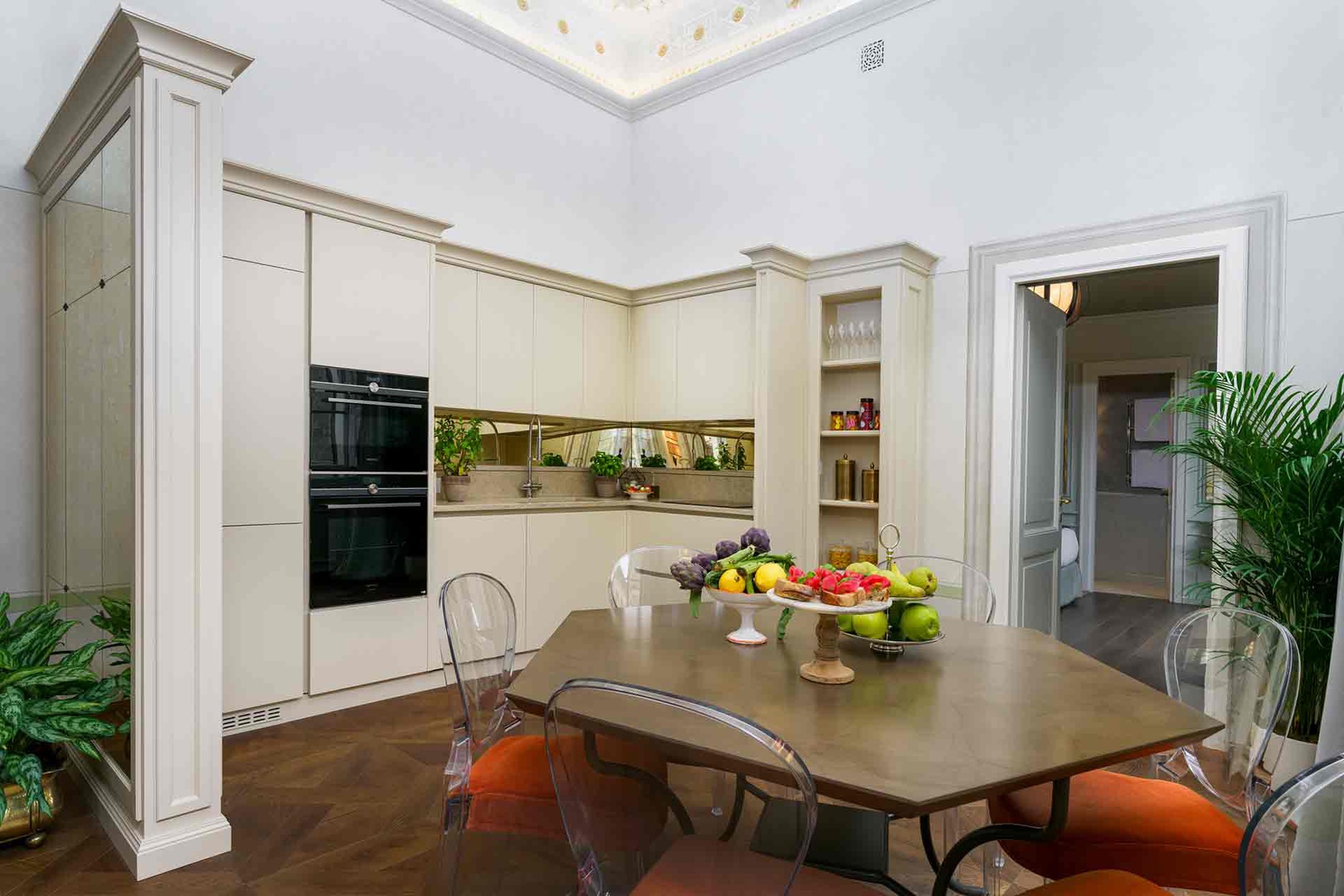 Modern kitchen for easy dining at home.