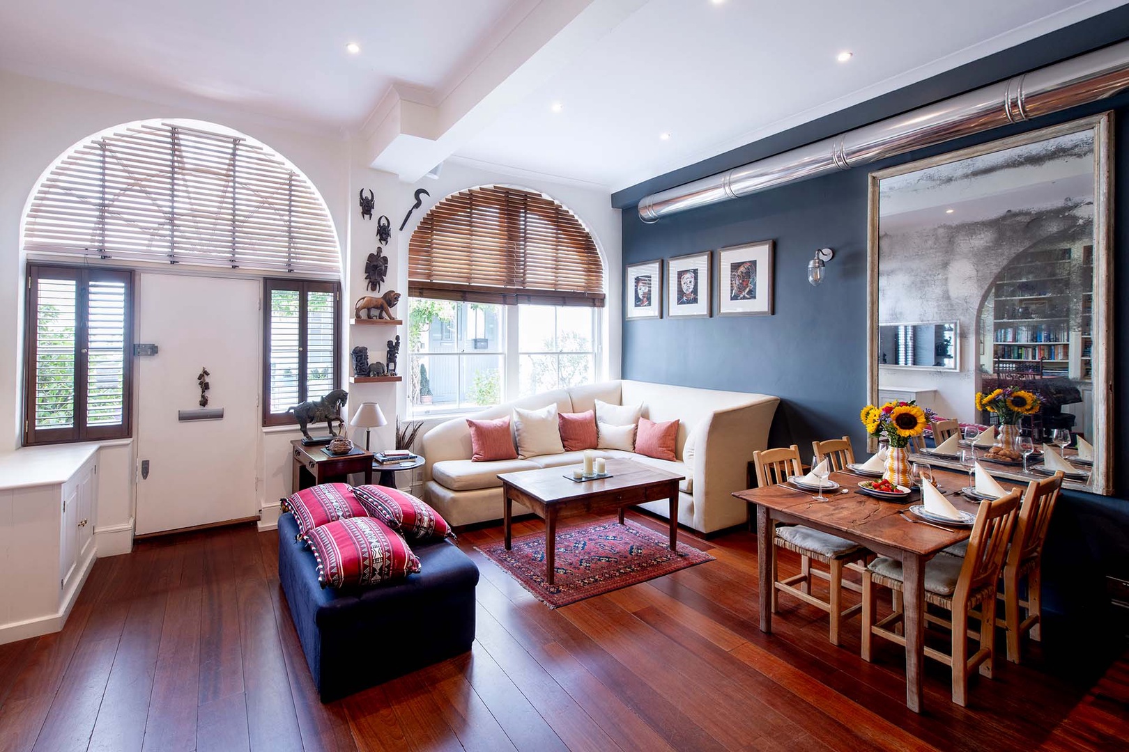 Welcome to the Albert Mews House - a hidden Kensington gem!