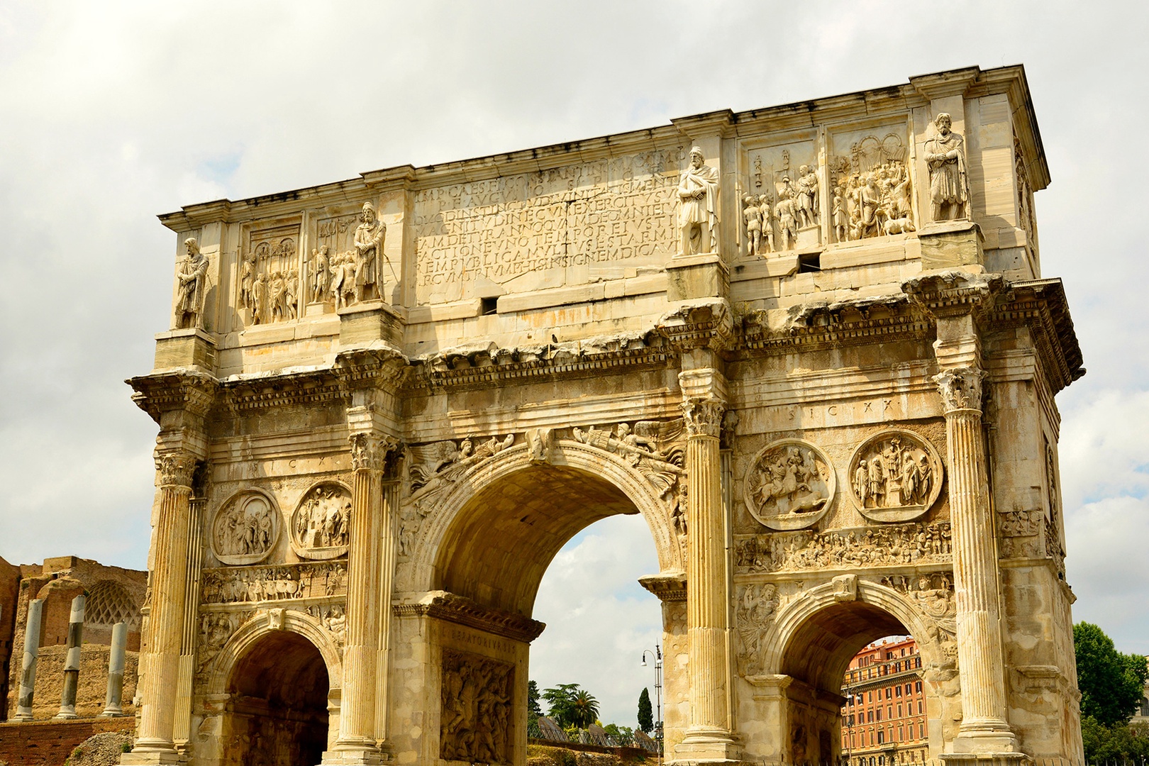 Arch Constantine