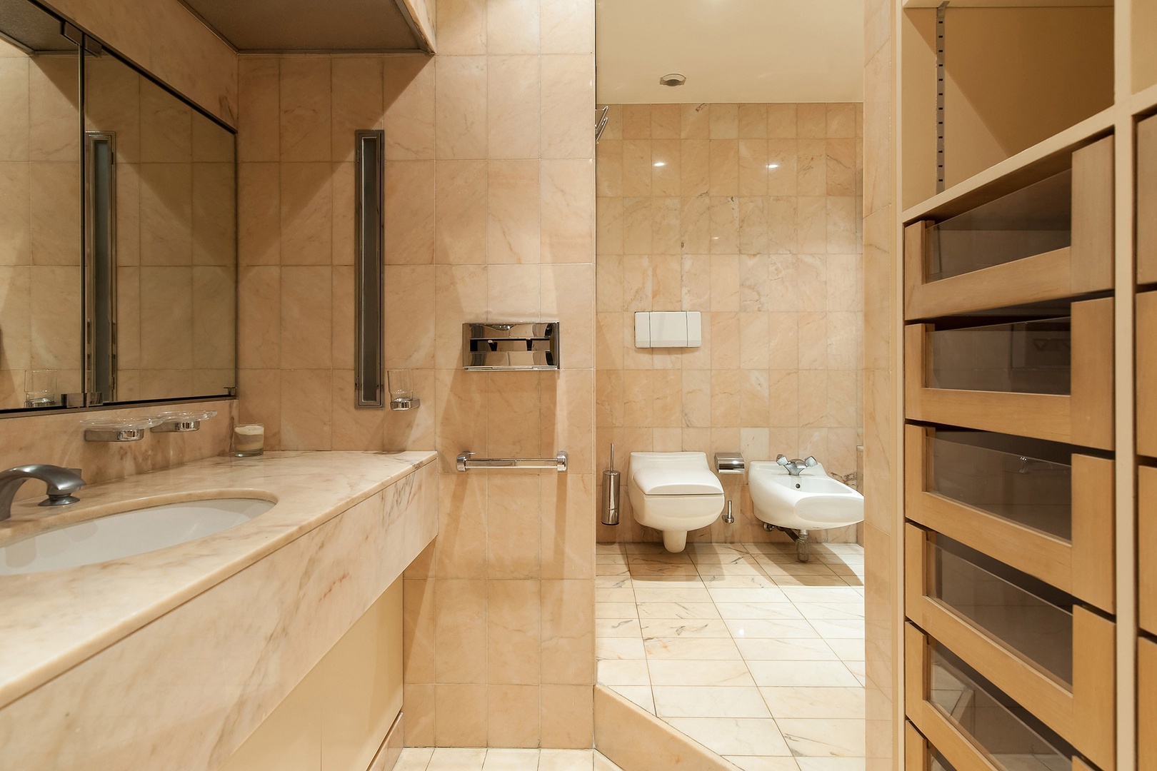 Pamper yourself in the luxurious en suite bathroom.