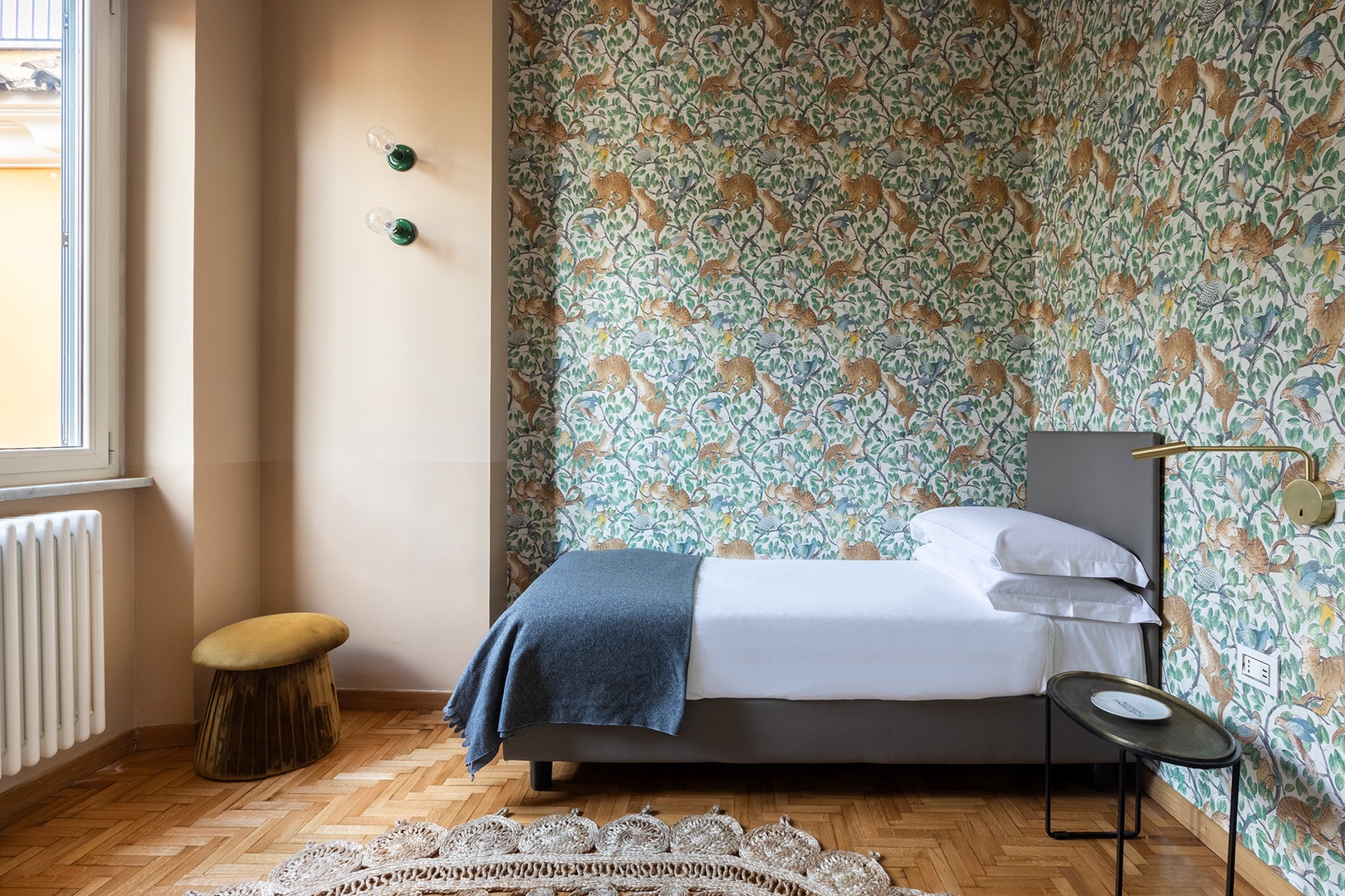 Charming bedroom 3 with a single bed.