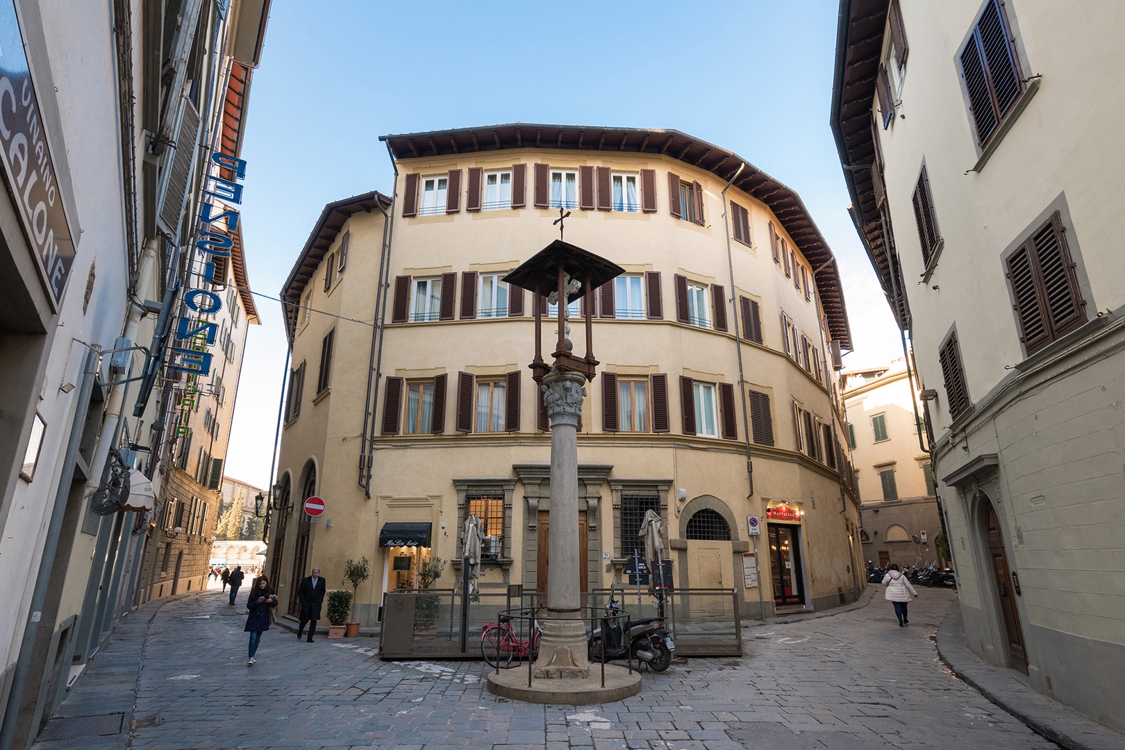 Charming piazza and memorial near Santa Maria Novella at the end of Via delle Belle Donne.