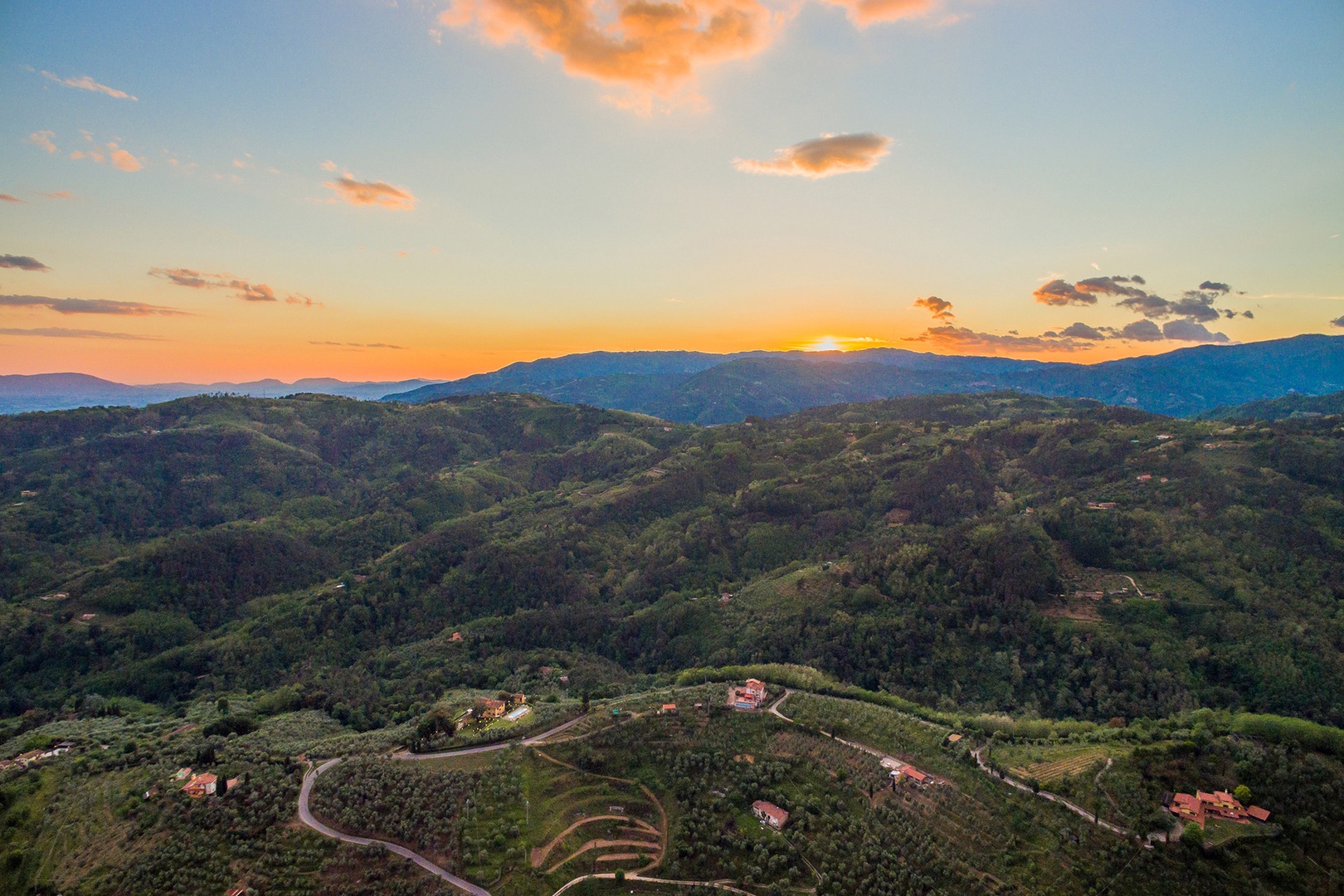 Breathtaking views overlooking the Tuscan countryside.