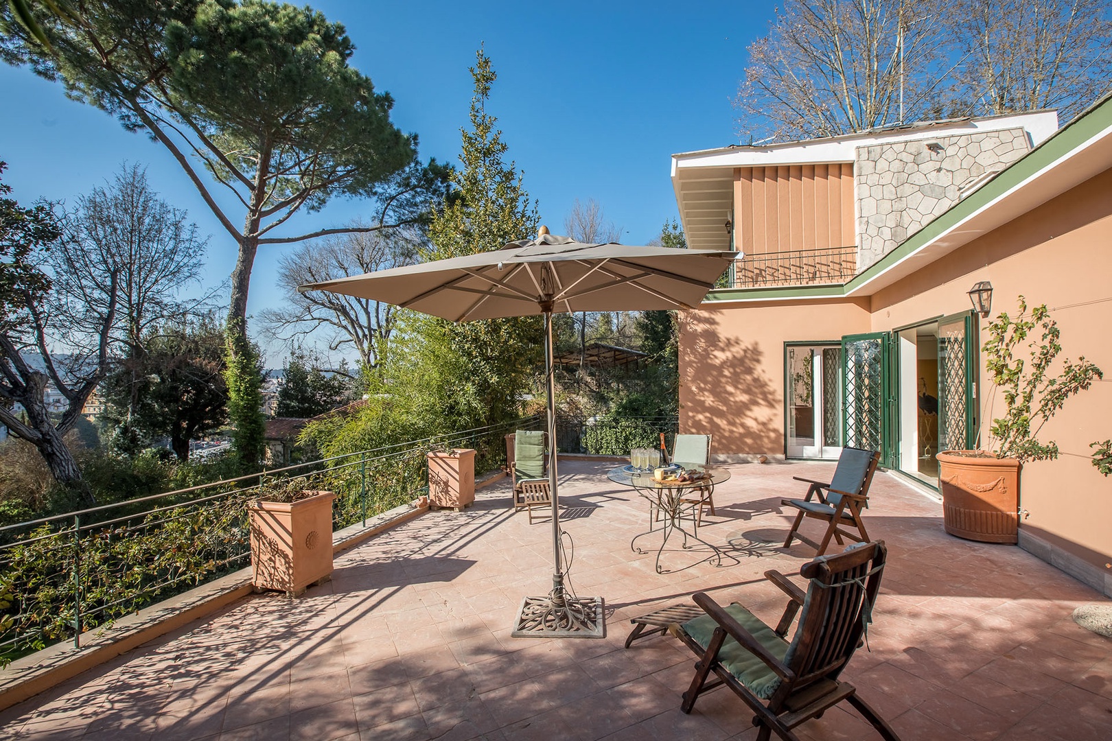 Large, furnished terrace of bedroom 1. What a wonderful retreat from the busy streets of Rome!