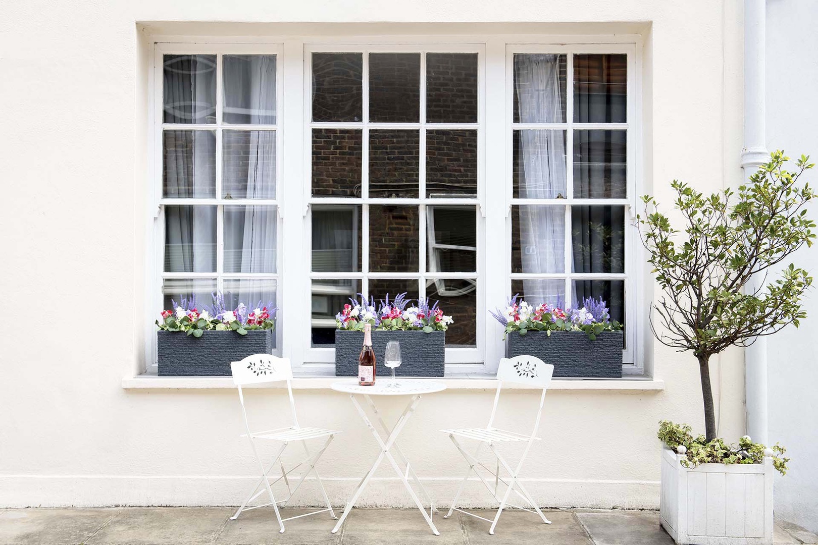Located on a charming and exclusive London mews.