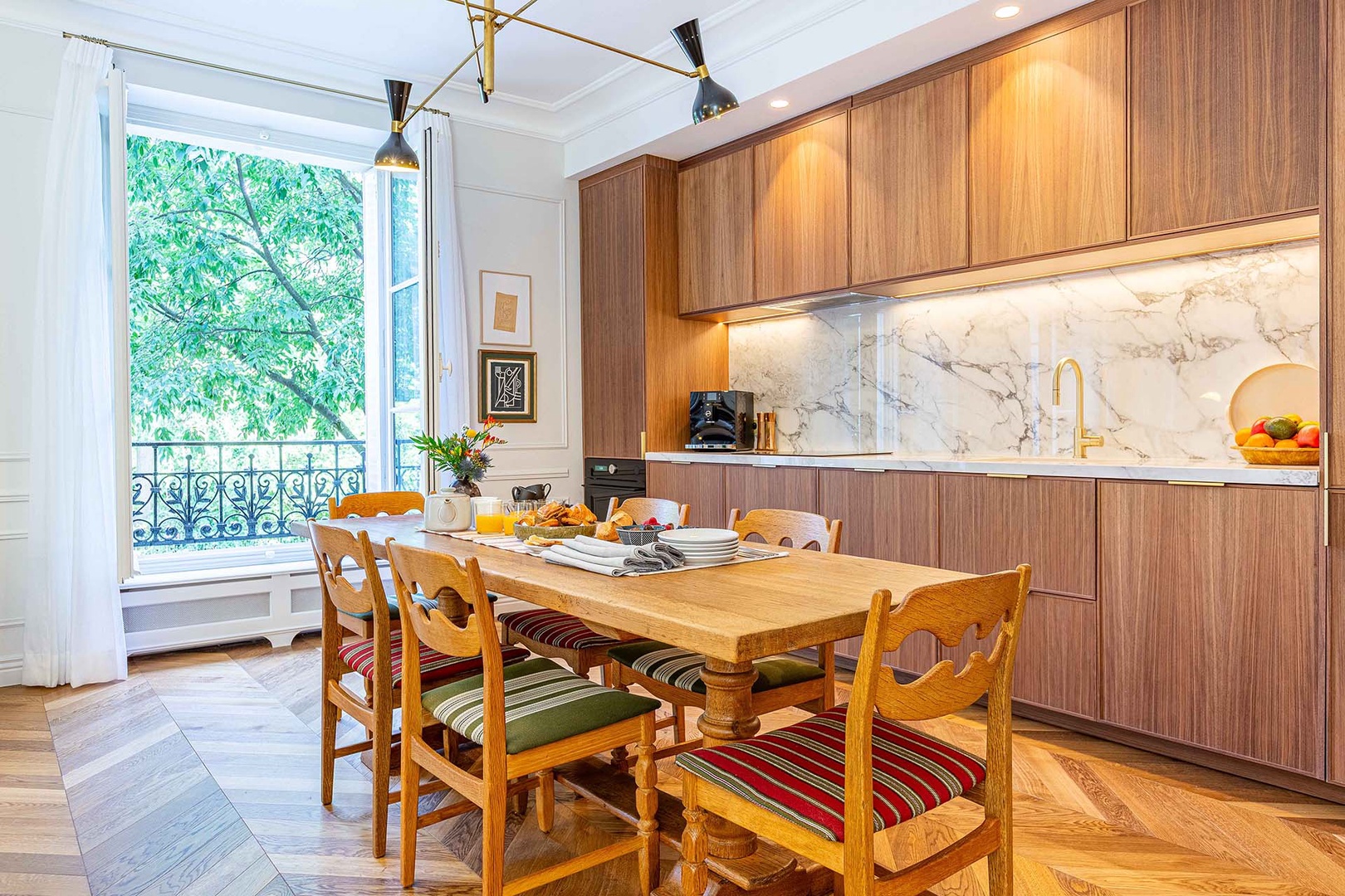 Gorgeous modern kitchen with warm wood tones.