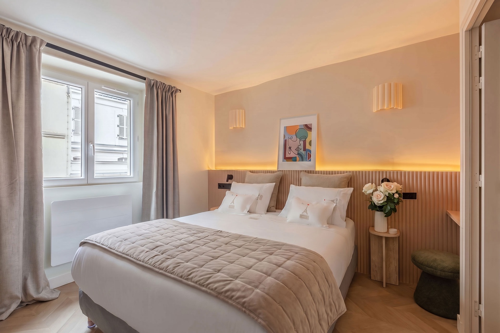 Cozy space to settle in for your Paris stay.