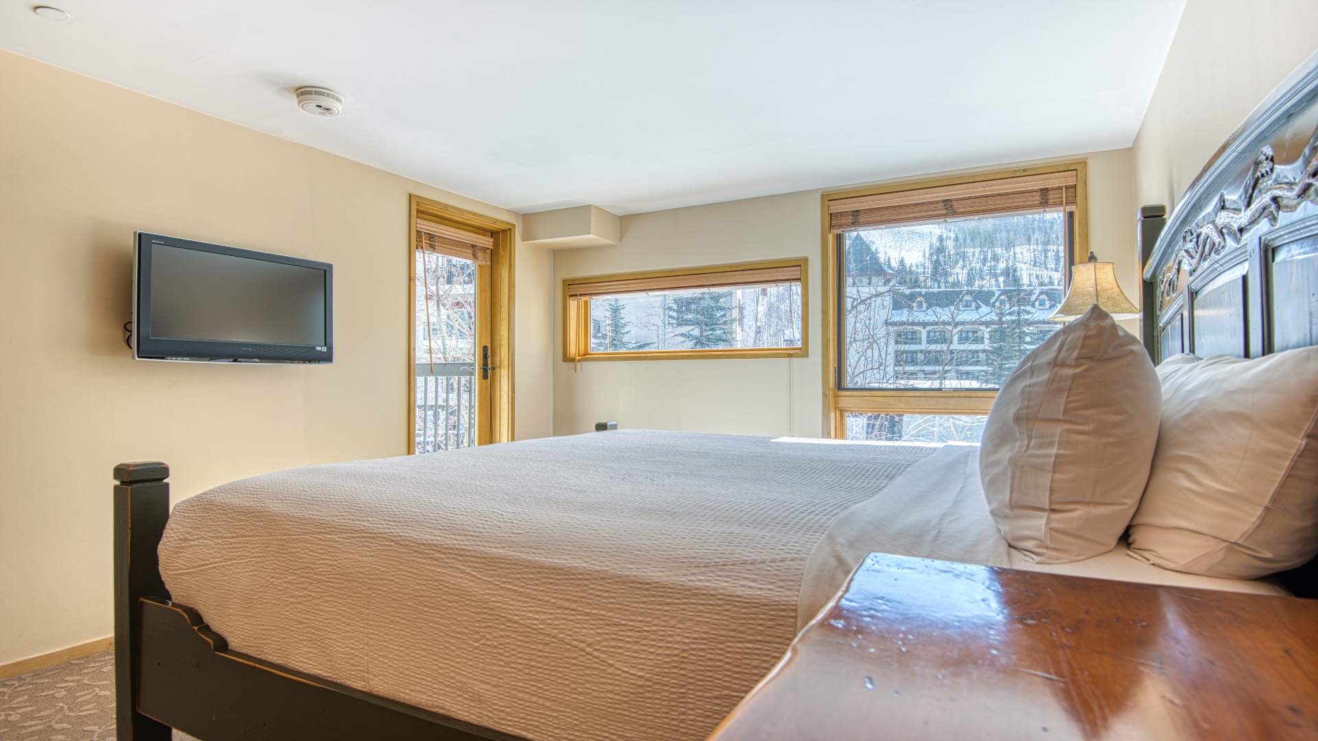vailspa-206_8339-master2_50830538087_o