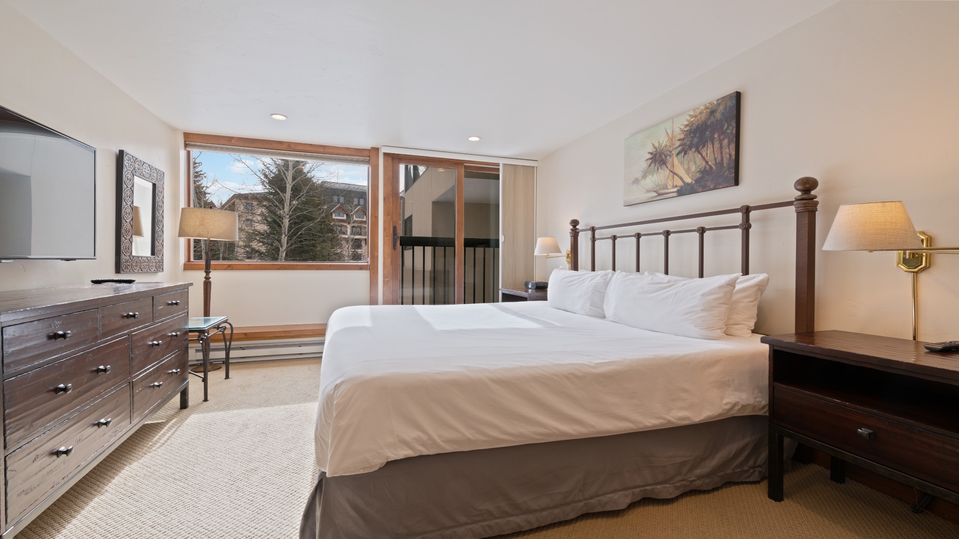 vailspa-107-3962_52846736258_o