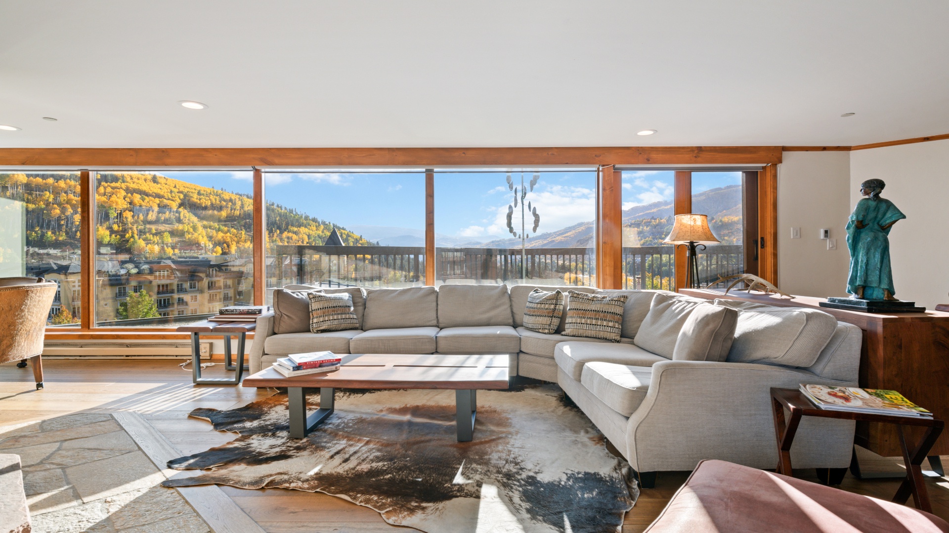 vailspa-700-1280_53232608333_o