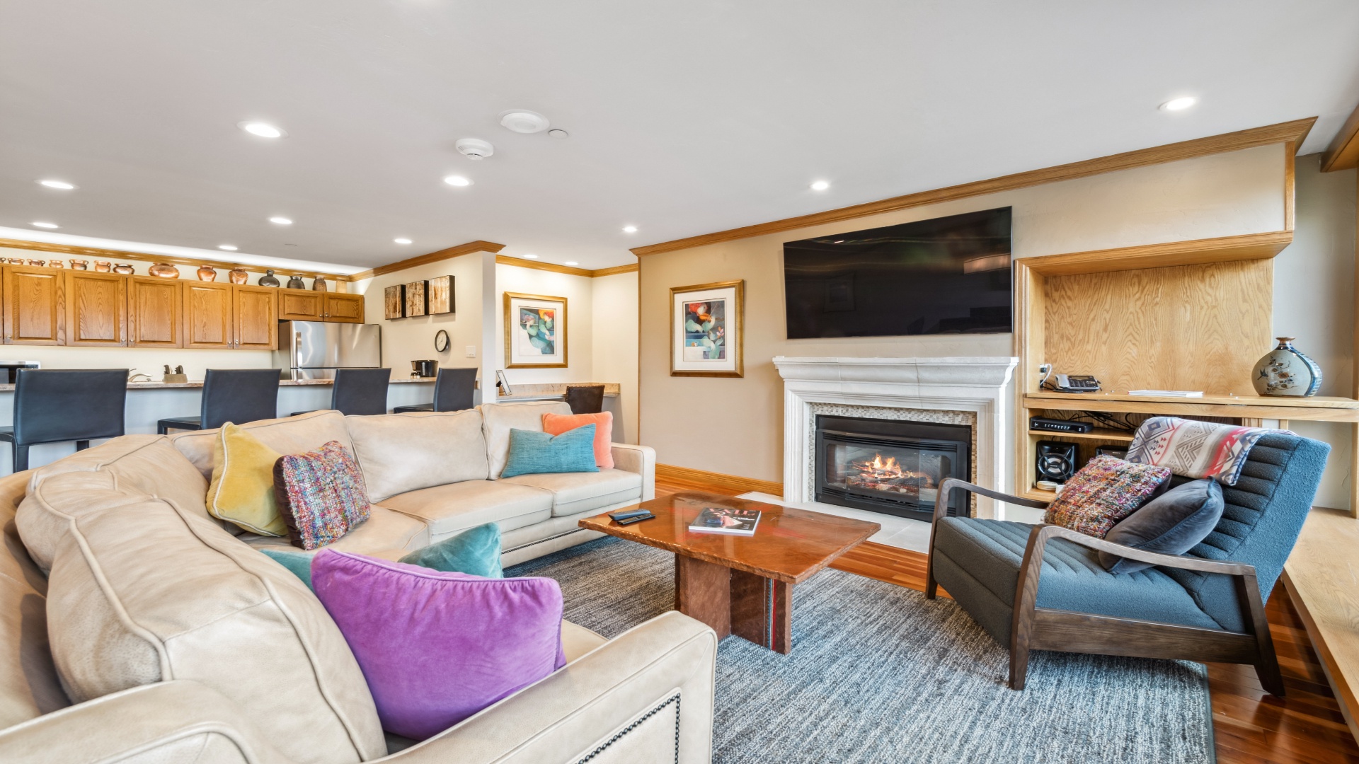 vailspa-315-4234_53287415377_o